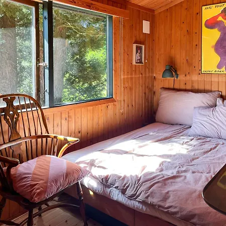 Dom wakacyjny Authentic 70s Summer House By Skaerby